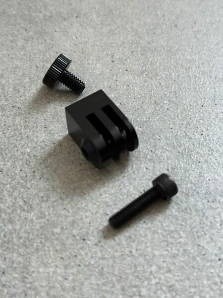 Крепление камеры GoPro на козырёк шлема