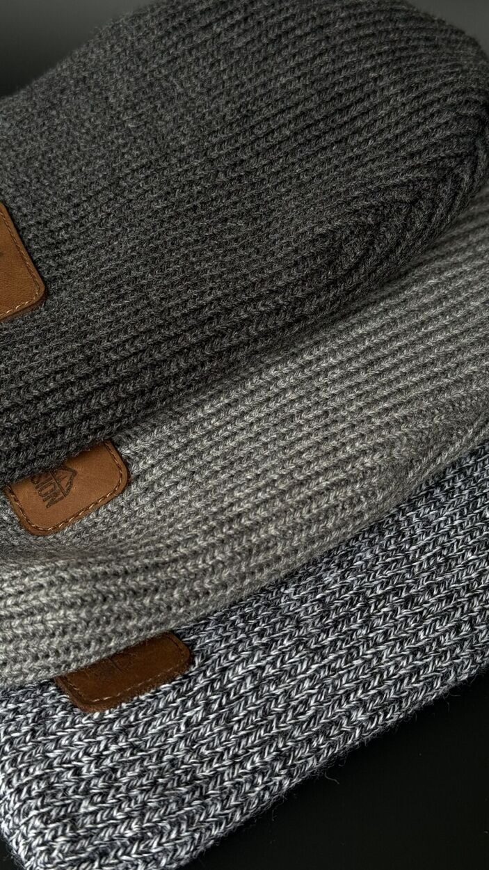 Шапка Snow Division Black Smoke