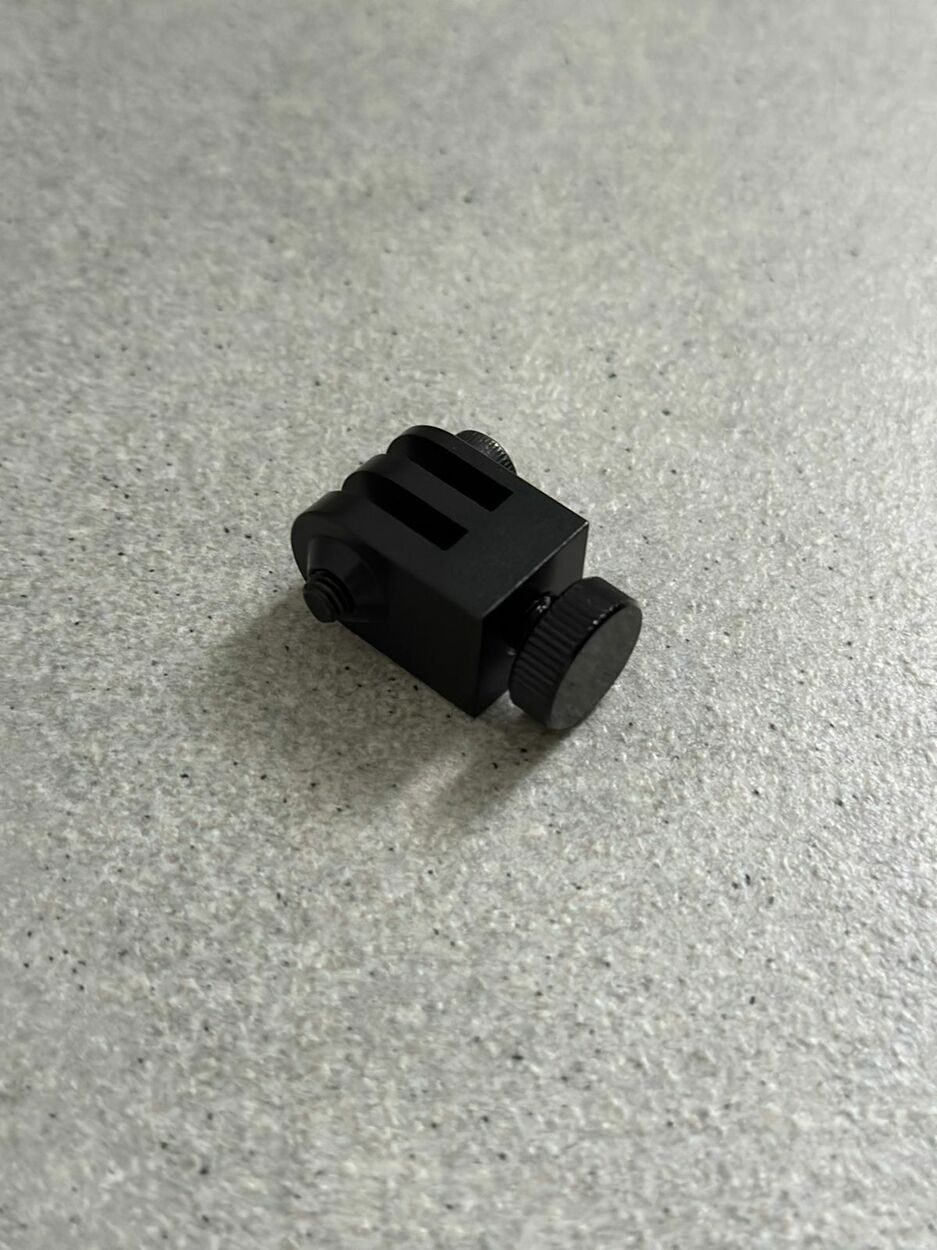 Крепление камеры GoPro на козырёк шлема